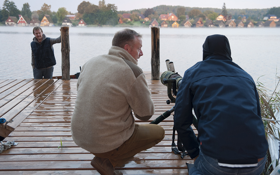 Angler vor den Mirower Bootshäusern, Mecklenburgische Seenplatte